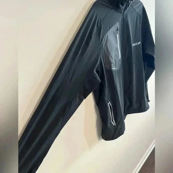 Zero Restriction Performance Golf Windbreaker Medium - Picture 2 of 6